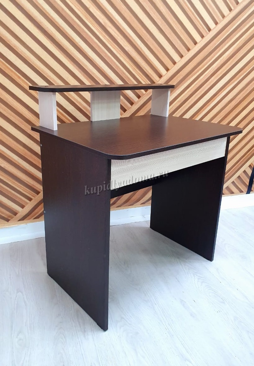 Стол для ноутбука с гравировкой